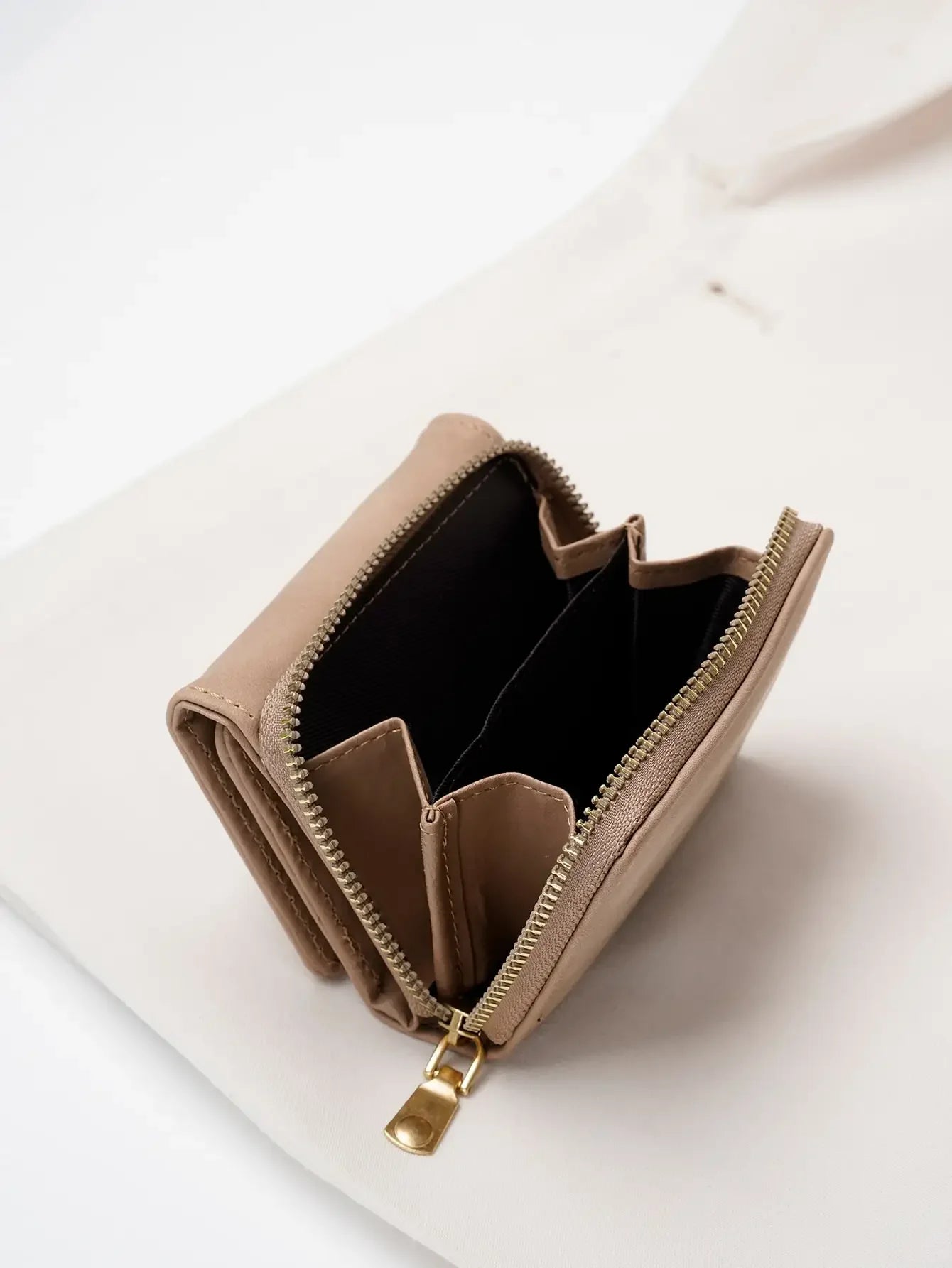 1pc Ladies' Short Wallet Suitable For Work & Business ID Card Credit Card For Christmas Gift For Young Girls Women White-Collar