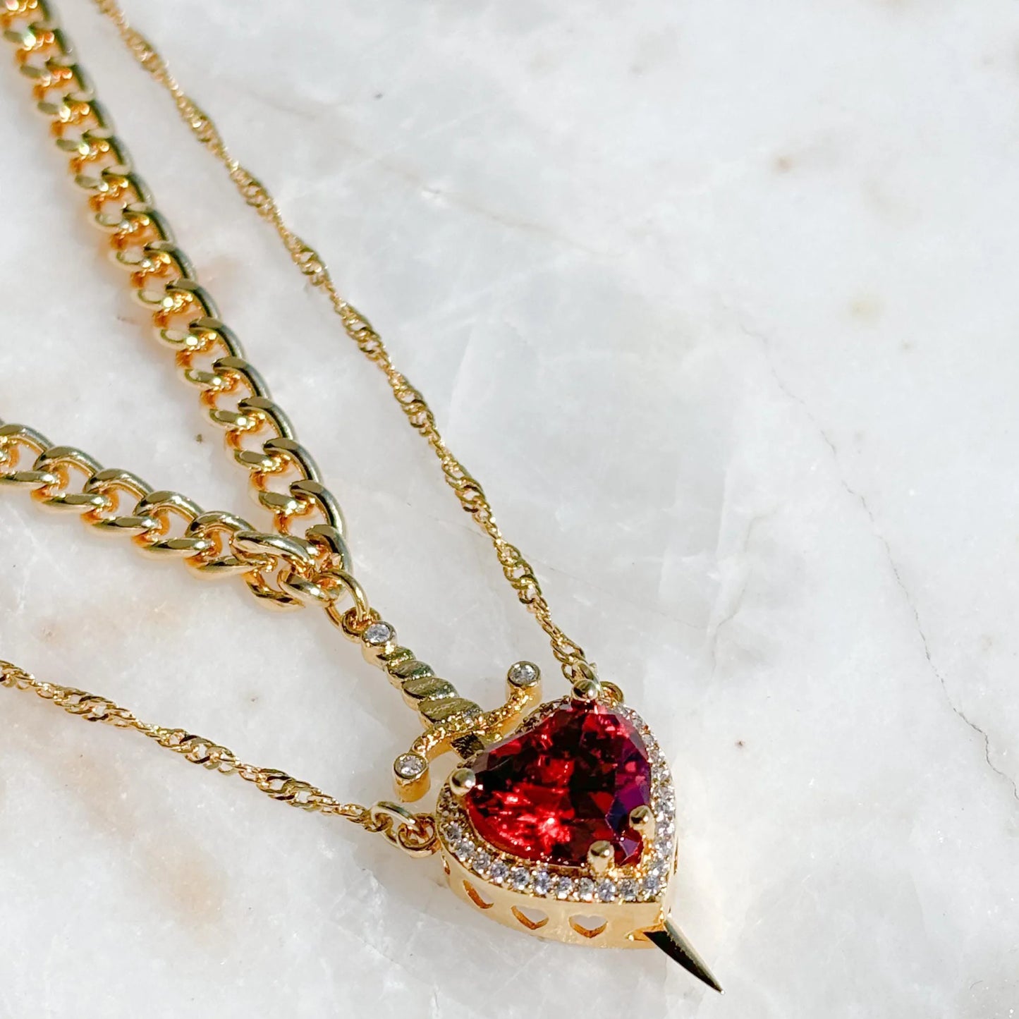 Creative Heart and Sword Couple Necklace Red Pink Heart Sword Necklace Fashion Accessories for Women Couple Gift Jewelry