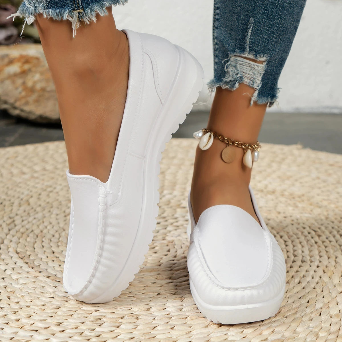Autumn Nurse Shoes Comfortable Soft Sole Breathable Flat Shoes Non-slip Flat Heel Thick Sole Round Toe Low Heel Women's Shoes