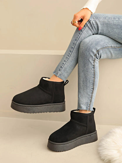 Warm Winter Snow Boots - Cozy, Thick-Soled & Unisex for Indoor Outdoor Comfort.