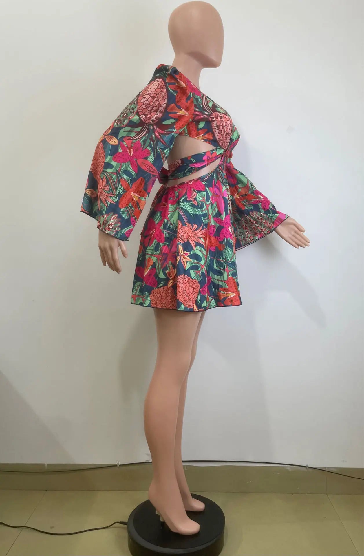 Two Piece Sets Women Skirt Set Print Floral Matching Sets V Neck Flare Sleeve Top Short Skirts Dress Sets Lace Up High Waist