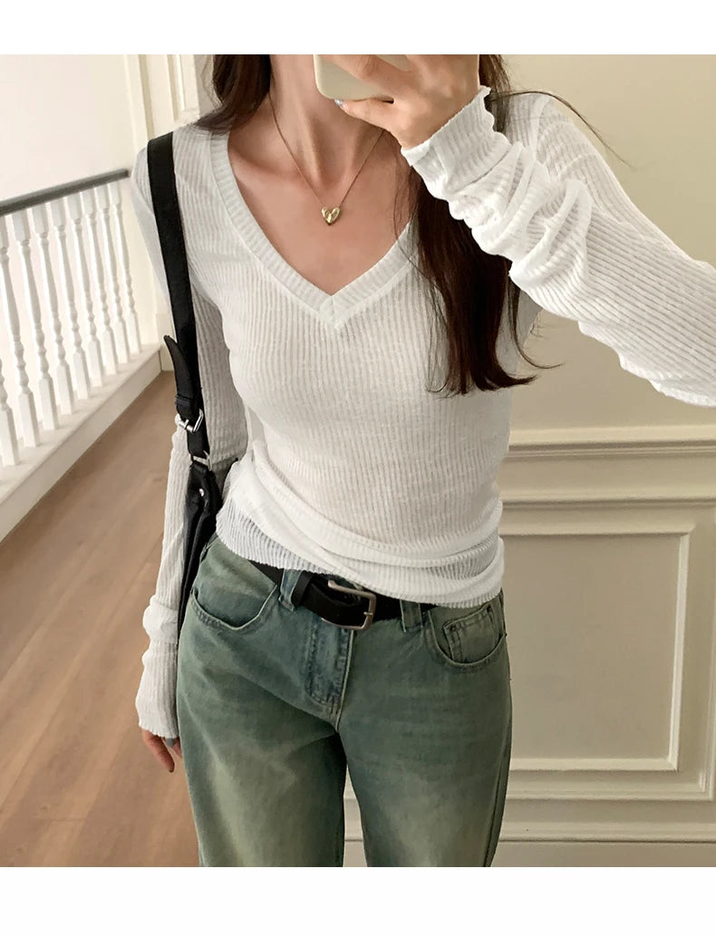 Autumn Sexy Classic V-neck Knitted Female T-shirts New Elastic Fashion Slim Simple Casual Pure Color Long Sleeves Women T-shirts