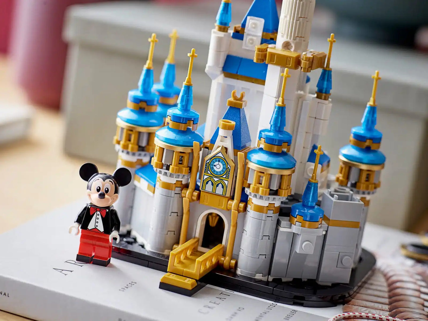 Lego block toy 40478 mini Disney castle toy desktop decoration ornament block boy and girl gift