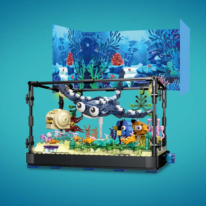Fish Tank Block Set with Lights, Aquarium, Marine Life, Shark Eco Tank, Block Playset for Kids 6+ Years, Gift for Ocean Lovers