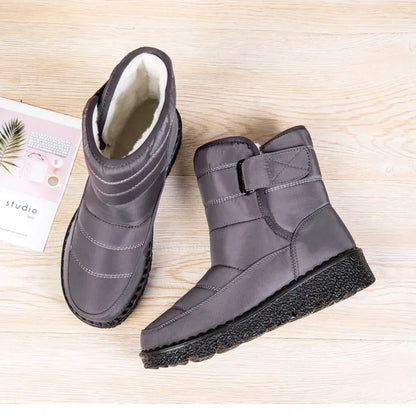 Waterproof Winter Boots for Women 2025 New Faux Fur Long Plush Snow Boots Woman Platform Shoes Warm Cotton Couples Ankle Boots