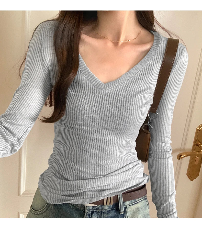 Autumn Sexy Classic V-neck Knitted Female T-shirts New Elastic Fashion Slim Simple Casual Pure Color Long Sleeves Women T-shirts