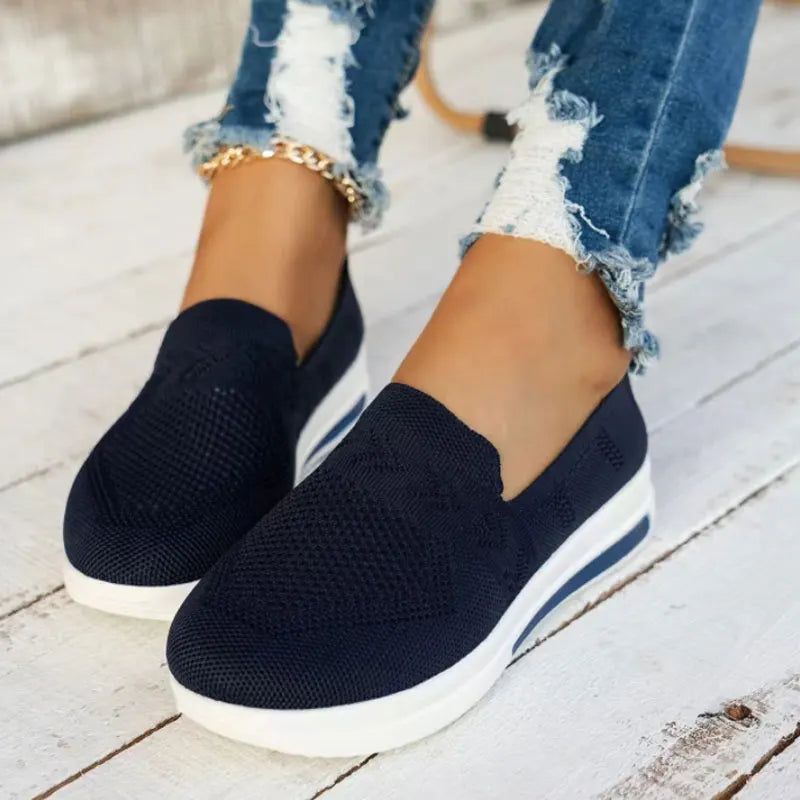 Autumn Women's Slip On Loafers Breathable Mom Soft Flats Classic Office Shoes Knitted Tennis Walking Shoes Sock Sneakers
