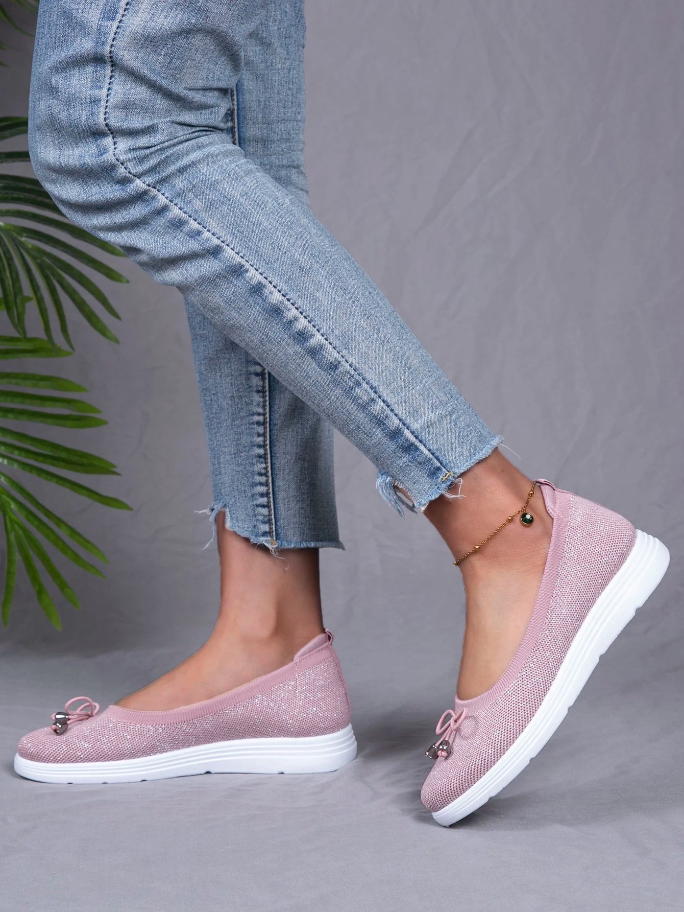 Spring new women's sports shoes, fashionable, breathable, lightweight, non-slip, wear-resistant, casual sports shoes, flat shoes