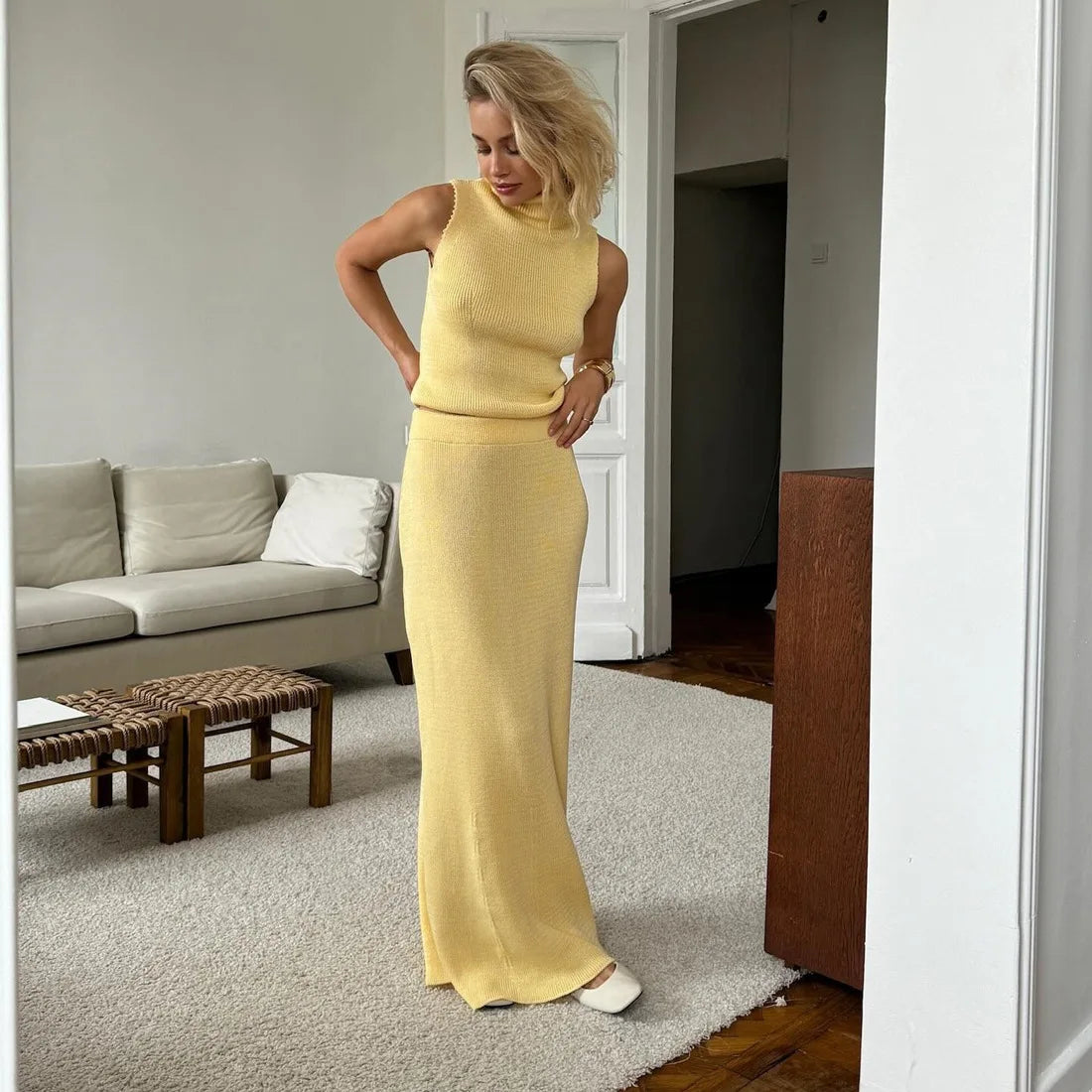 Autumn Elegant Long Skirt Two-piece Set Women's Sleeveless Knitted Turtleneck Vest Slim Skirt Set Female New Fashion Skirt Set