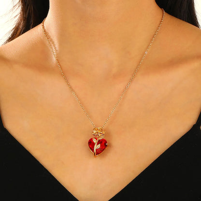 Gothic Dark Love Rose Heart Pendant Necklace For Women Flower Collarbone Chain For Halloween Party Jewelry Accessories Wholesale