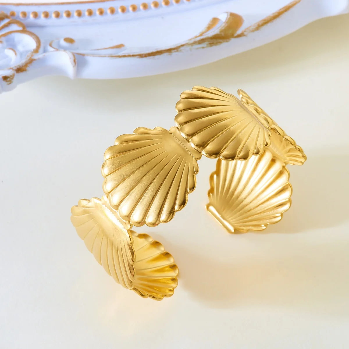 Exaggerated Metal Shell Starfish Flower Bangles Bracelets For Women Men Stainless Steel Fish Bow Heart Open Cuff Bangle Jewelry