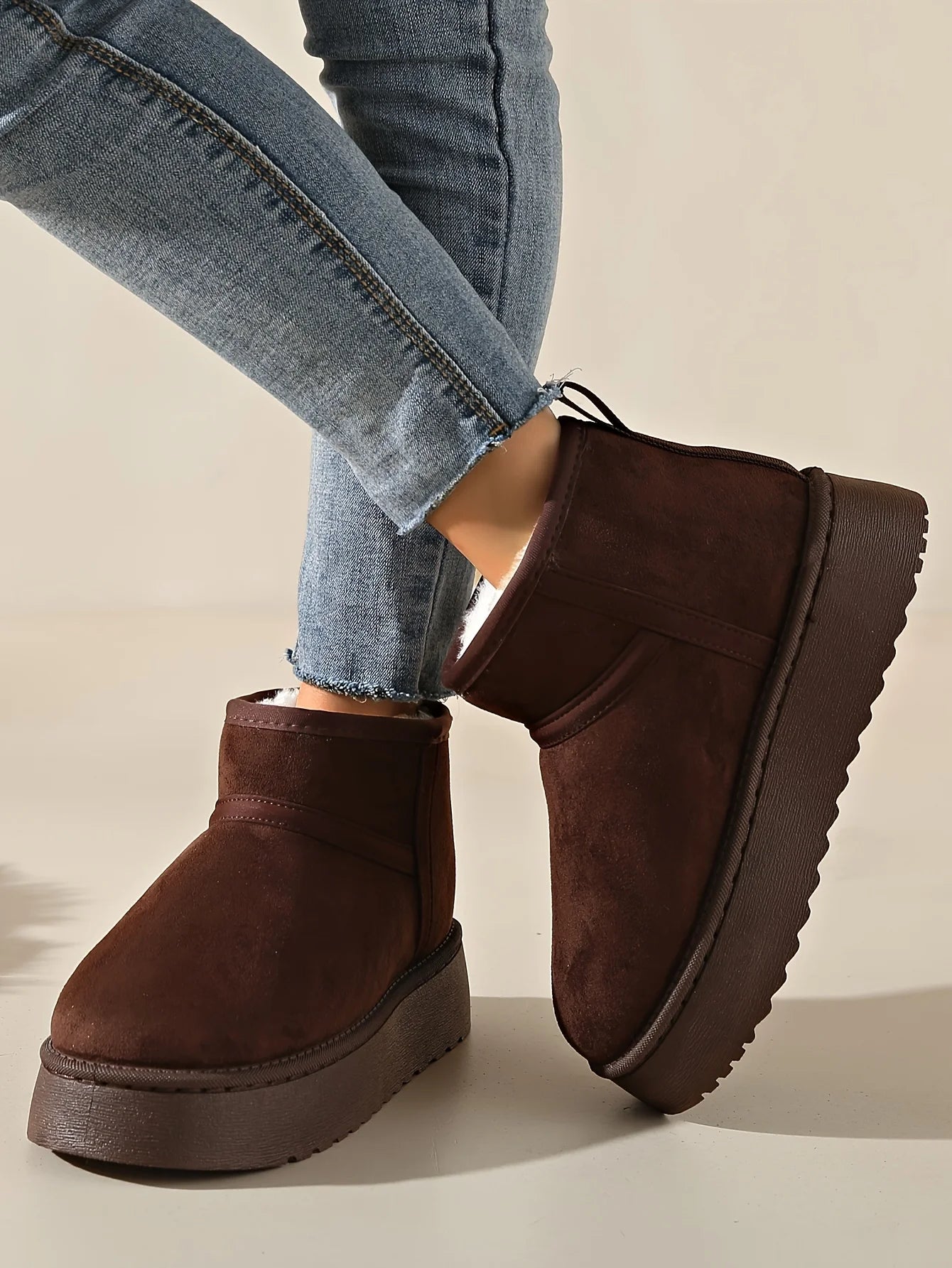 Warm Winter Snow Boots - Cozy, Thick-Soled & Unisex for Indoor Outdoor Comfort.