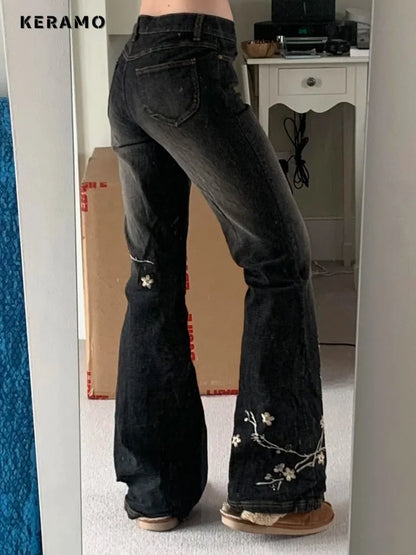Weekeep Floral Embroidery Jeans Vintage 2000s Low Rise Flared Jeans Women Retro y2k Baggy Denim Pants High Street Basic Trousers