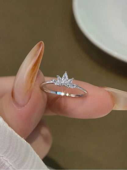 925 Sterling Silver Classic Delicate Gorgeous Zircon crown Rings for Women Wedding Engagement Fashion High Quality Fine Jewelry