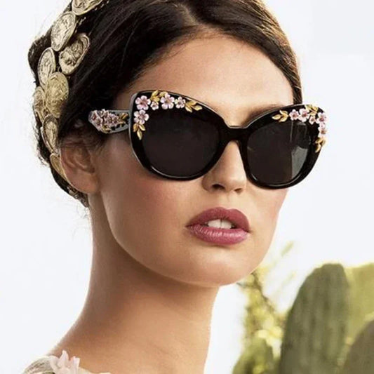 Retro Cat Eyes Sunglasses  Flower Cat Eyes Sunglasses UV400 Butterfly Eyes Broken Plastic Gradient Men's and Women's Sunglasses