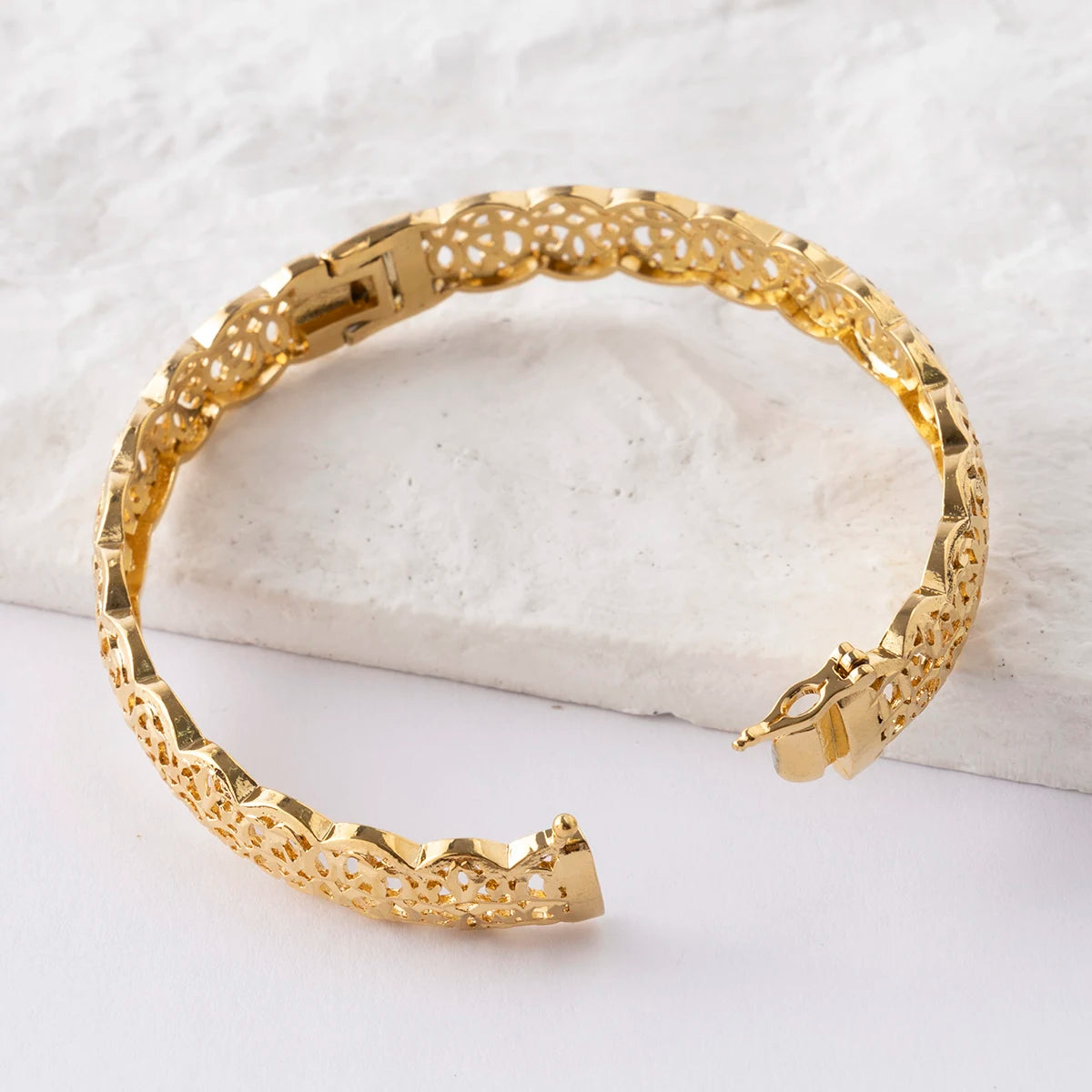 LUIZADA New Vintage Indian Women'S Bracelet African Wedding Luxury Gold Plated Bride Exquisite Lucky Bangle Jewelry