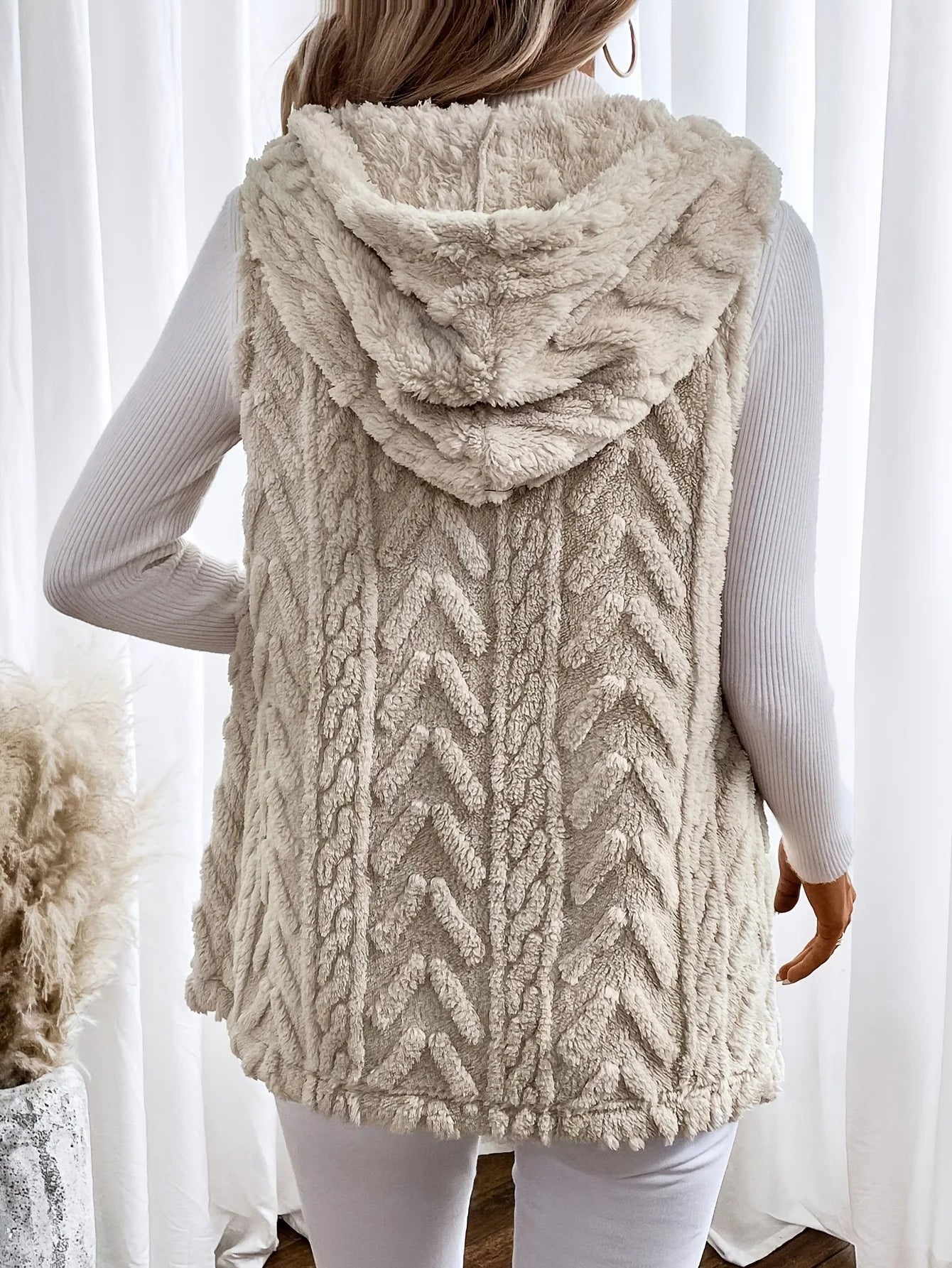 VigoCasey 2025 Apricot Sleeveless Vest Coat Woman Single-breasted Warm Plush Waistcoat Lady Autumn Winter Hooded Vest Jacket