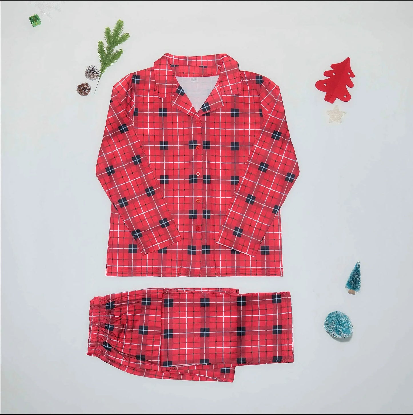 2024 Plaid Pattern Mom Dad Kids Matching Outfits Button Shirt+Trousers Clothing Set Boys Girls Christmas Pajamas Baby Romper Pjs