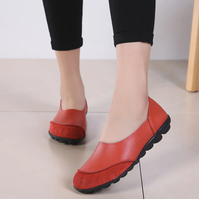 Women's shoes casual flat walking low heel loafers leather solid color large size casual single shoe work shoes44