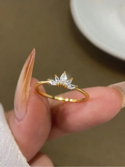 925 Sterling Silver Classic Delicate Gorgeous Zircon crown Rings for Women Wedding Engagement Fashion High Quality Fine Jewelry