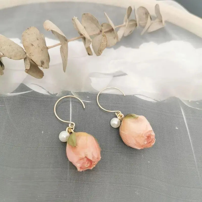 Unique Immortal Flower Earrings Elegant Natural Flower Pearl Drop Earrings Statement Jewelry Epoxy Resin Real Rose Earring 2024