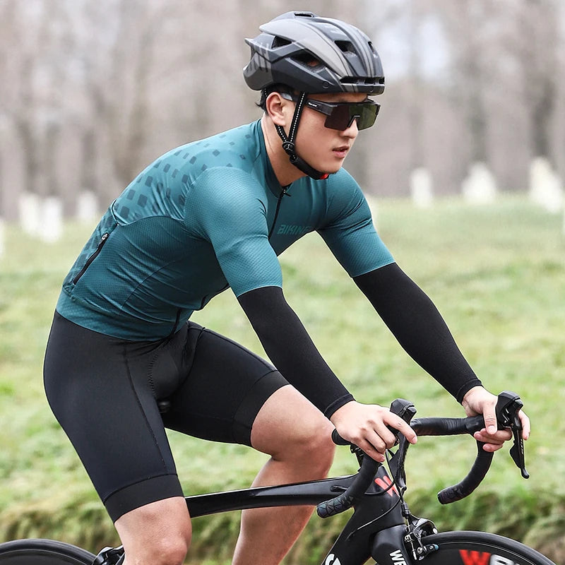 WEST BIKING Ice Silk Cyclig Sleeves Breathable Sun Protection Men Women Sports Arm Cover Fitness Running Fishing Cool Sleeves