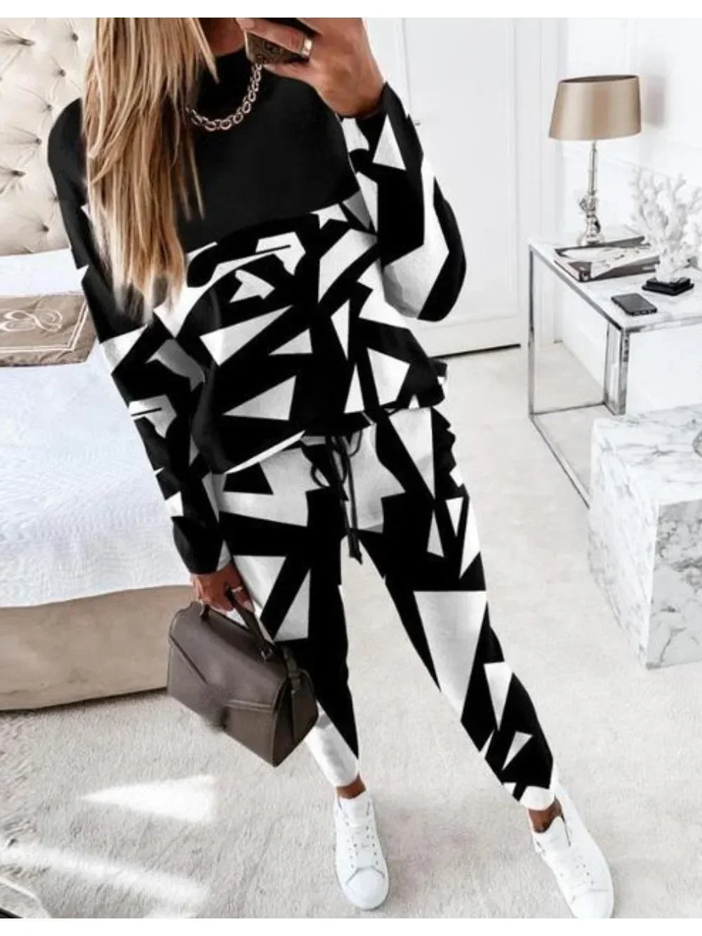 Autumn Winter Fashion Sports Style Two Piece Set Women Casual Printing Long Sleeve Tshirt Pants Two Piece Set Women