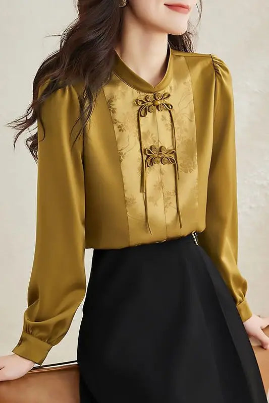 Early Spring Tops for Women Shirts for Spring Wear 2025 New French Temperament New Chinese Puff Sleeve Cardigan