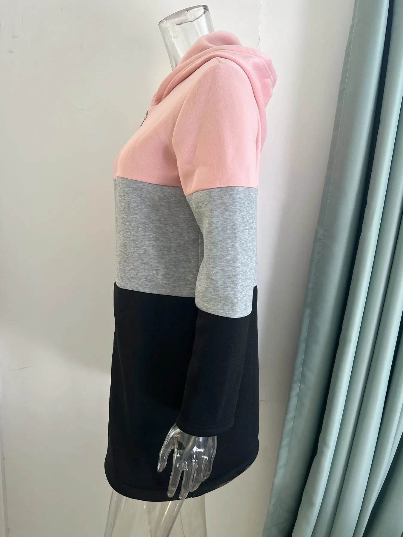 Autumn and Winter Women's Clothing Casual and Fashionable Contrasting Three-color Spliced Hooded Jacket Women's Clothing