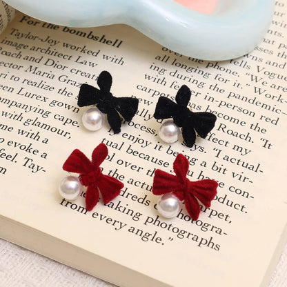 2024 New Fashion Flocking Bowtie Pearl Pendant Earrings French Retro Bowknot Girl Ear Stud Velvet Bow New Year Earring Jewelry