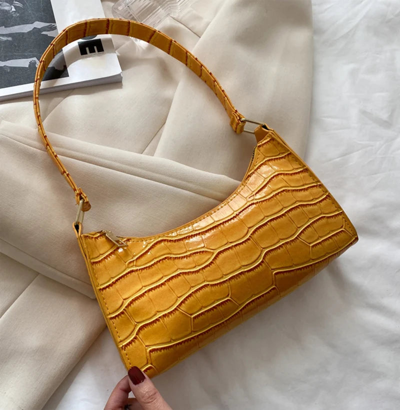 Stylish alligator pattern PU leather handbag in yellow for fashionable outings