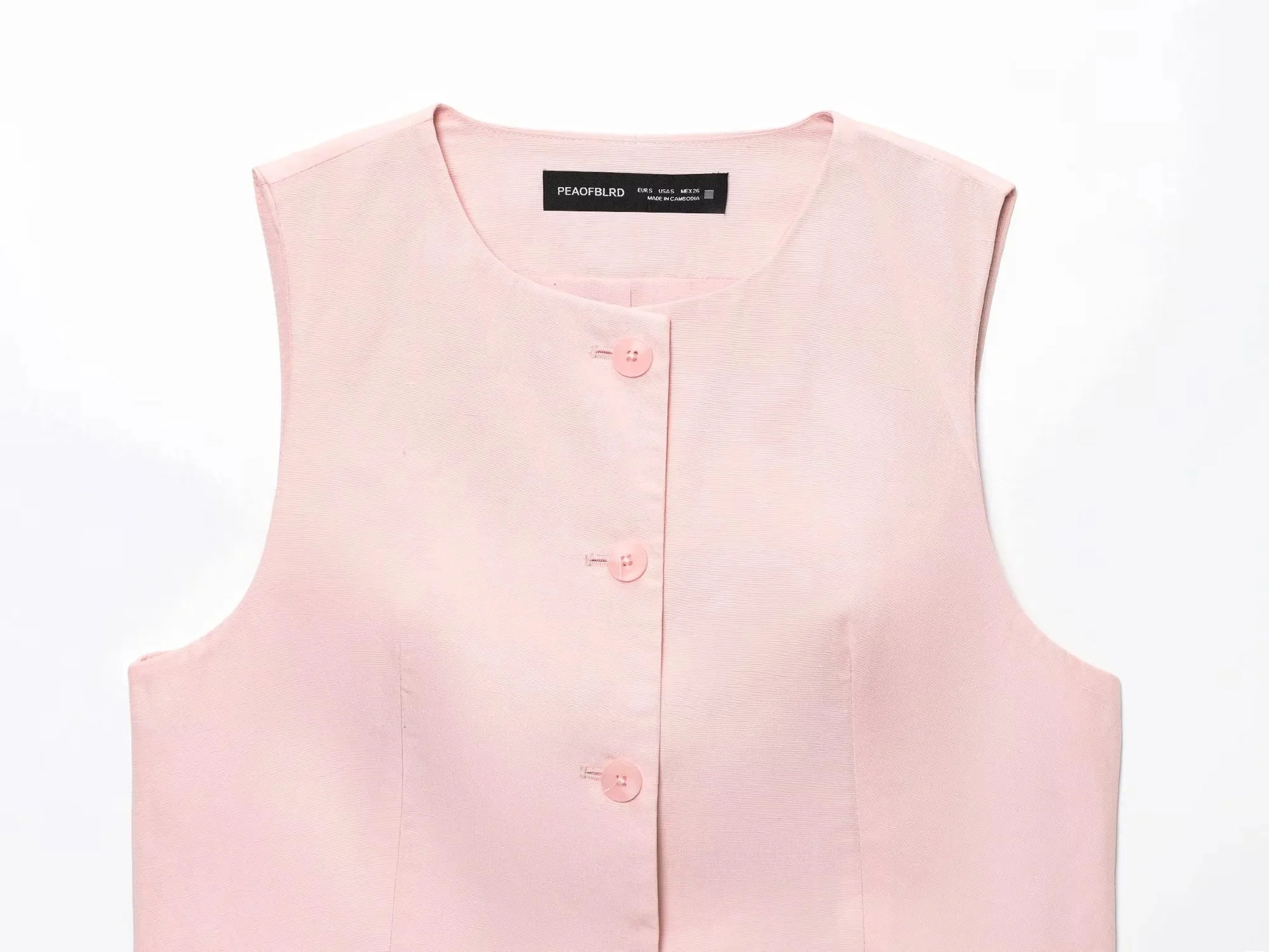 Elegant EtherealBe casual chic office lady pantsuit in soft pink for a stylish work look