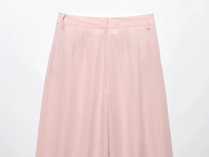 EtherealBe casual chic office lady pantsuit in soft pink for a stylish professional look