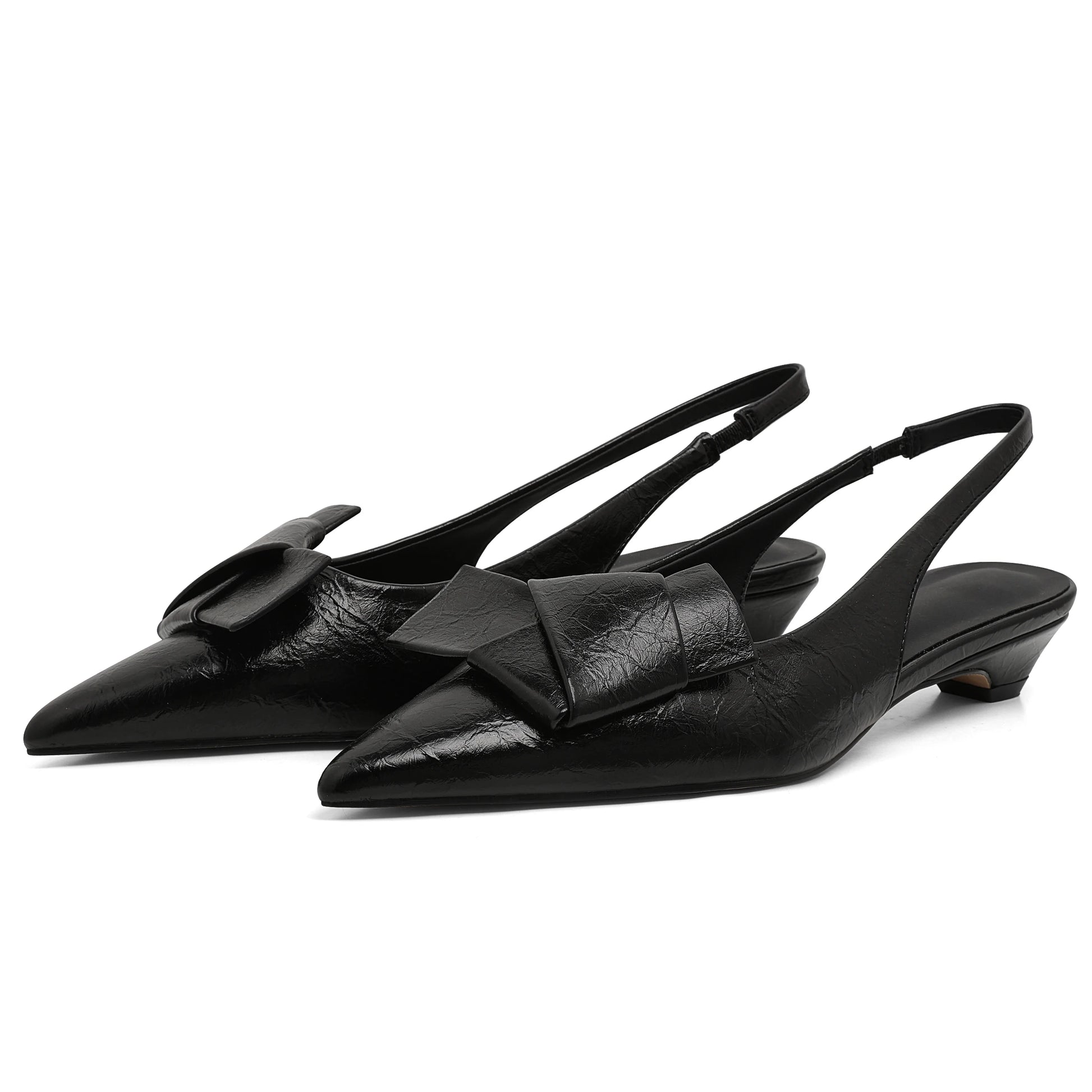 EtherealBe chic office pleated slip-on flats with bow detail in black leather for stylish work attire