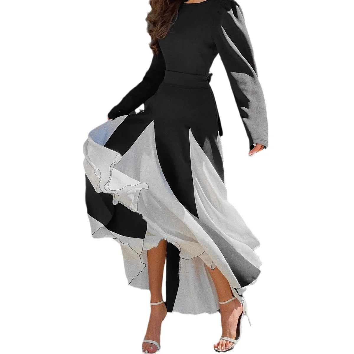 EtherealBe contrasting color mid-waist dress with long sleeves and flowing skirt for a stylish look
