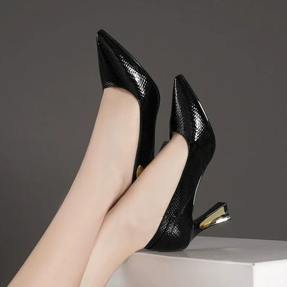 EtherealBe elegant designer party pumps black with stylish pointed toe and unique heel design