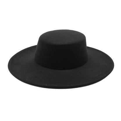 EtherealBe Fashion Blend Top Hat for Ladies in Classic Black for Stylish Occasions