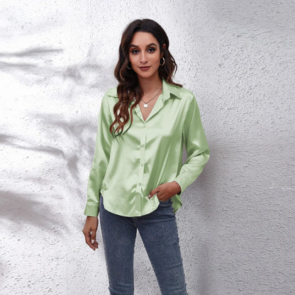 EtherealBe fashion satin blouse ladies in green with a button-up front and long sleeves