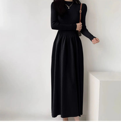 EtherealBe Black Ribbed Long Sleeve Maxi Dress with Flowy Skirt for Elegant Style