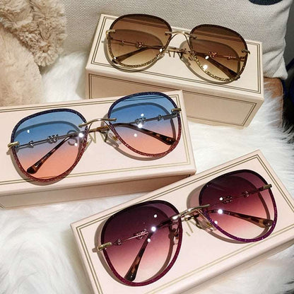 2020 New Diamond Sunglasses Female Brand Design Imitation Rhinestones Gradient Lens UV400 Pilot Sun Glasses Women Shades S316