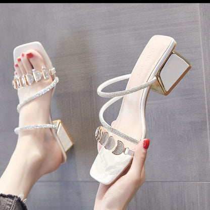 shoes summer female Sandals slipper Wear out Diamond shoes fashion Thick heel high-heeled shoes Middle heel