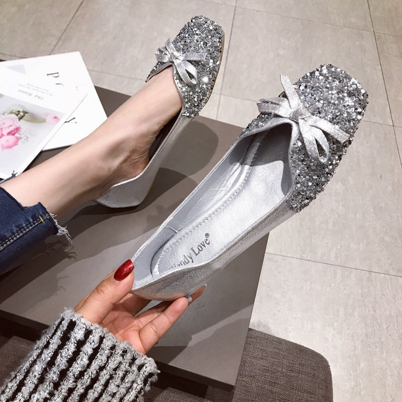 Wendy Love shoes female 2021 autumn new pattern Wedding shoes Fairy shoes Sequins gules Flat bottom Single shoes female Square head Big size Women's Shoes