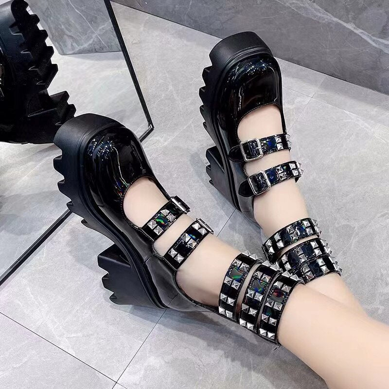 Sandals Women 2023 Summer New Rivet Hollow Thick Wedge Gladiator Heels Fashion Leather Metal Buckle Outdoor Casual Roman Sandals