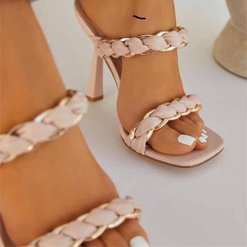 Sexy Party High Heels 2022 Summer New Fashion Chain Designer Square Toe Sandals Casual Open Toe Solid Color High Heel Slippers