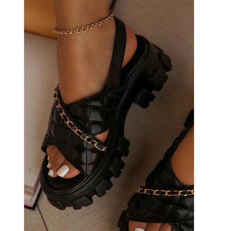 Thick Bottom Metal Chain Slippers Women 2022 Summer New Open Toe Cross Tie Fashion Sandals Casual Beach Design Women&#39;s Flip Flop
