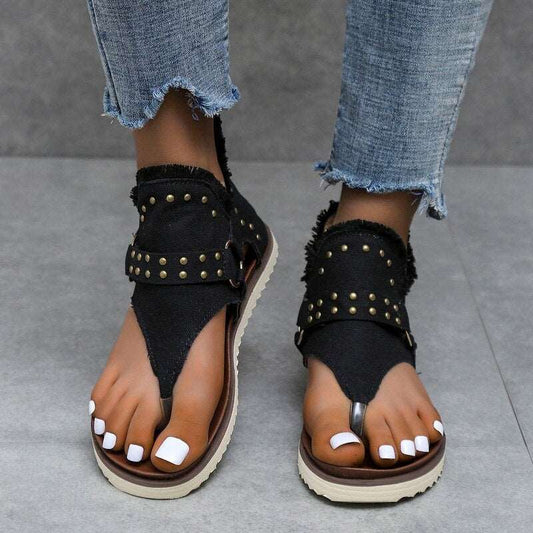 2022 Summer New Style Rivet Sandals Women&#39;s Fashion Zipper Flat Retro Flip-flops Comfortable Clip-toe Beach Sandalias for Women