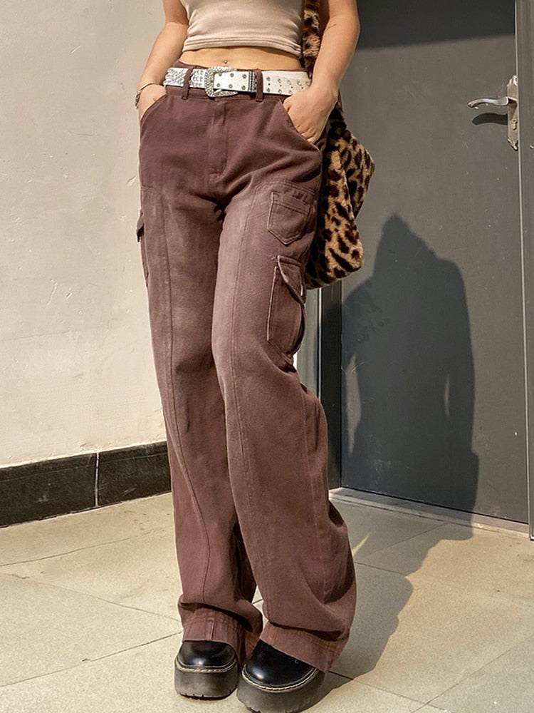 EtherealBe boyfriend jeans with pockets in brown, featuring a relaxed fit and utility style for casual wear