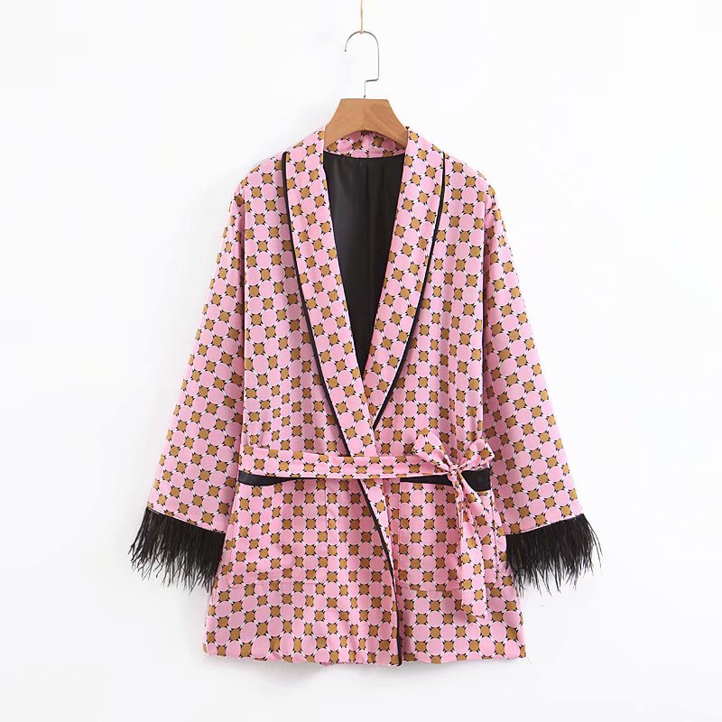 Vintage feather sleeve kimono set pink geometric patterned robe with black feather cuffs and waist tie